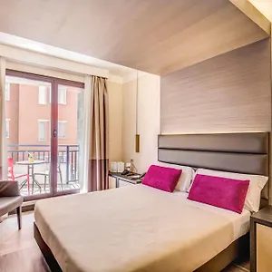 Hotel Warmthotel, Řím