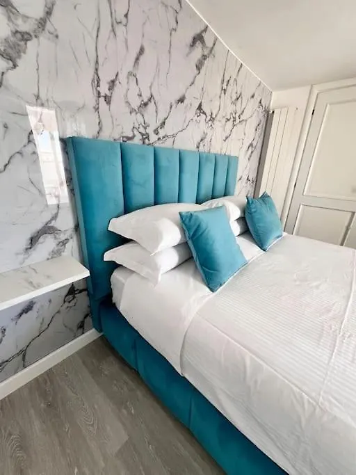 Mezzo Experience Holiday Home Eur Rome Italy