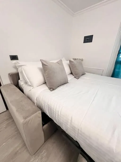 Apartment Mezzo Experience Holiday Home Eur Rome