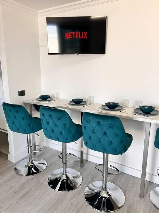 Mezzo Experience Holiday Home Eur Rome Apartment