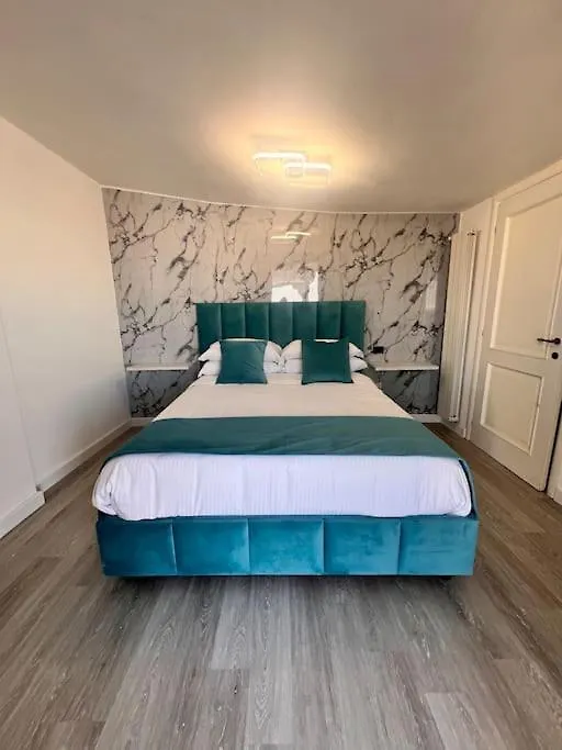Mezzo Experience Holiday Home Eur Rome Italy