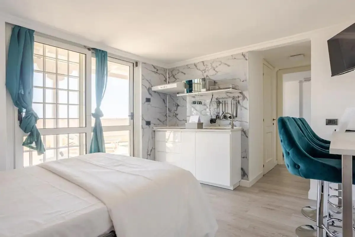 Mezzo Experience Holiday Home Eur Rome 0*,  Italy